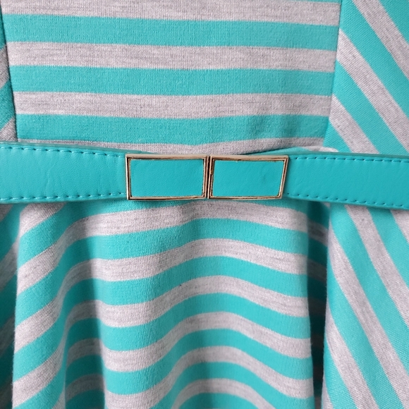 NWT BCX Teal Stripe Lines Blouse top with Belt Size Small - Picture 5 of 8